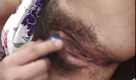 من زباله در عکس سکس باجوراب سطل زباله