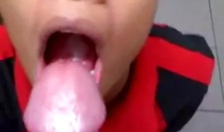داغ ساق شلواری سکسی زن و شوهر جوان